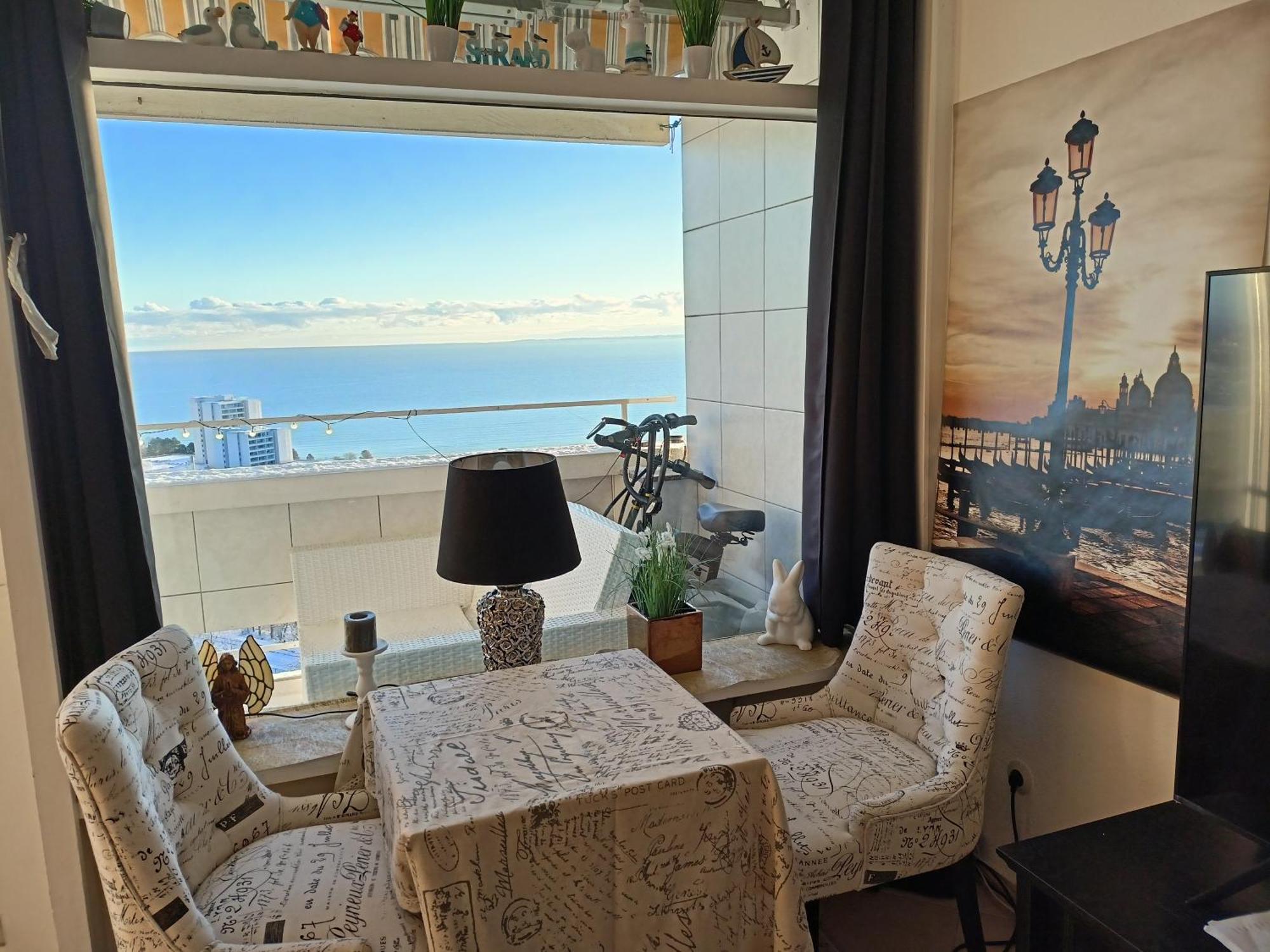 Wohnung Mit Traumhaftem Meerblick Und Schwimmbad Sierksdorf Eksteriør bilde